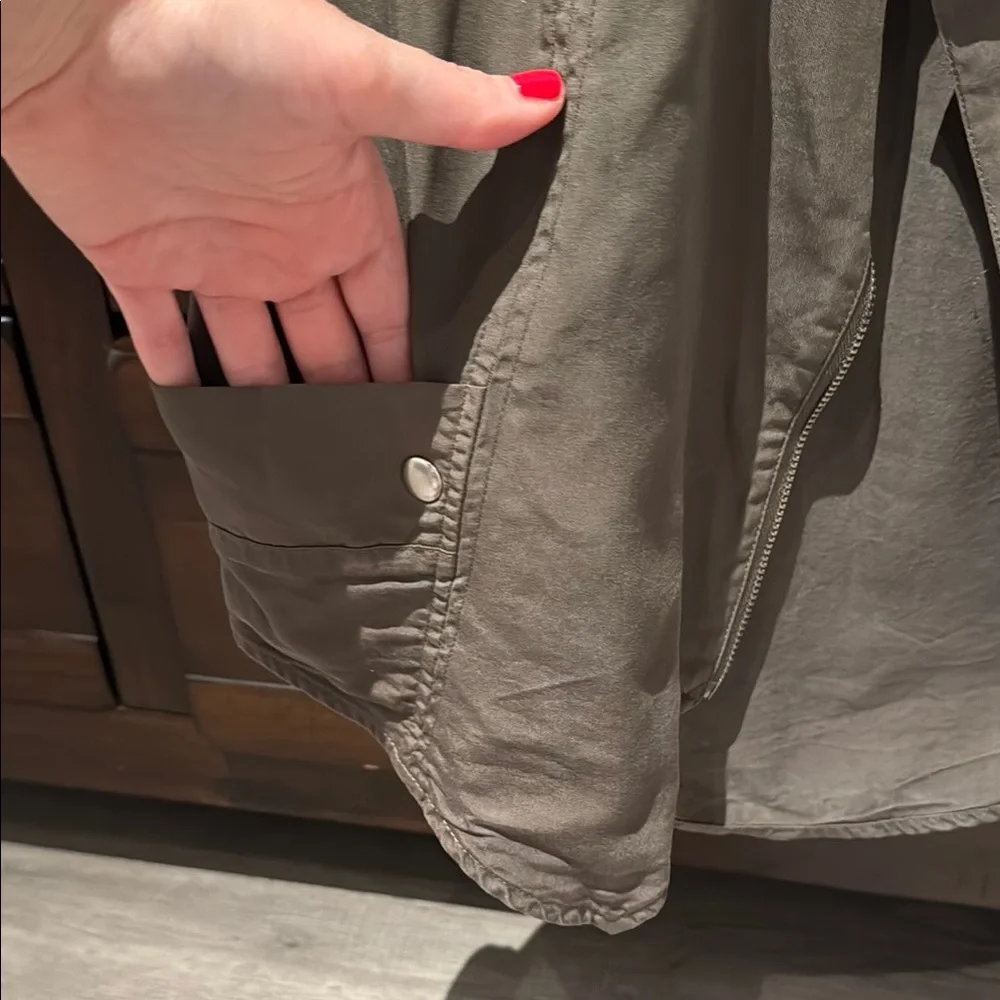 Women's Olive Green Vest
